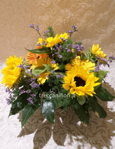 Centrotavola con girasoli e gerbere