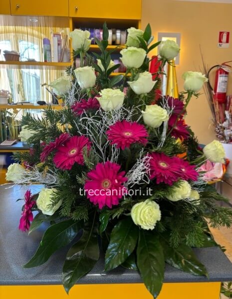 CESTO FUNEBRE GERBERE E ROSE